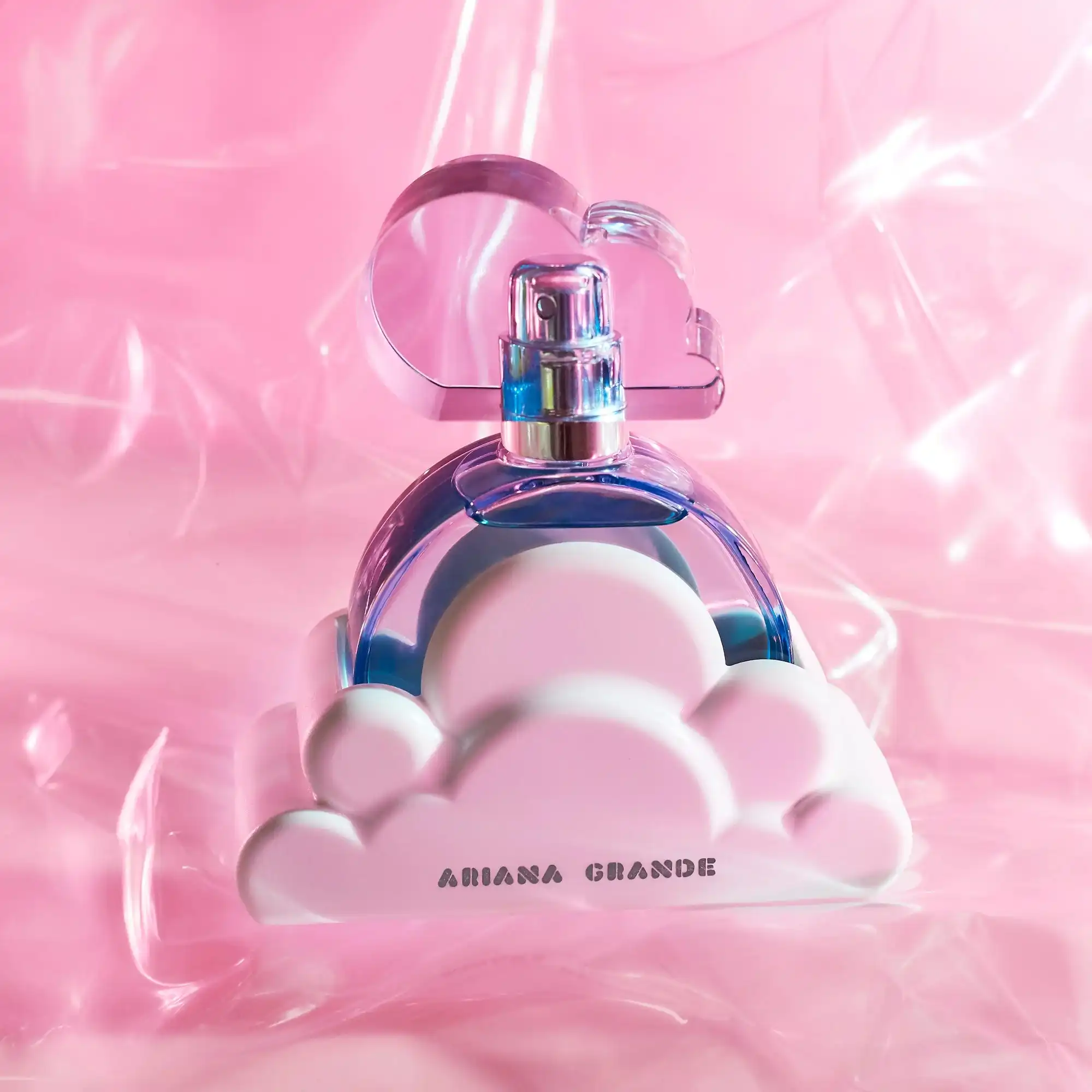 ariana-grande-cloud-edp1